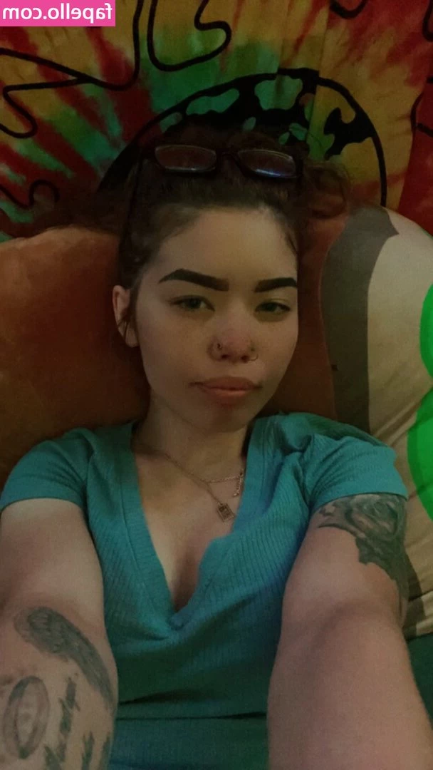Thatgirlmy_yuh [ thatgirlmy-yuh ] - It's time for my favorite little sissy to start handling getting
