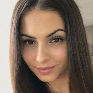 Shaniahxo