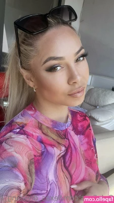 lexas_dressing_room [ lexas-dressing-room ] - Hope yall like butt plugs😏