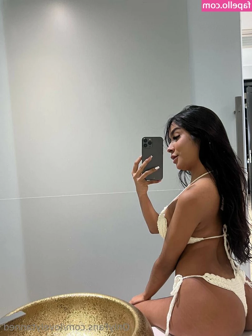 lovelytanned - Rave bae 🌈✨