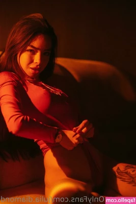 julia-diamond - I need someone to help me with my morning wood daily