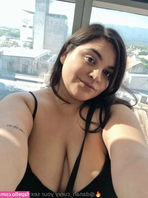 danah_curvy [ danah-curvy ] - I will answer everyone’s message in a little while as well😘