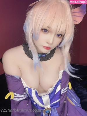 MiMi Chan [ mimi-chan ] - I have to post some pics of my six-pack so you can appreciate better