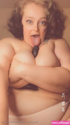squishyishome - I think you're going to enjoy this photo set 🫢