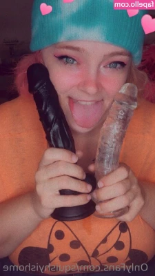 squishyishome - Home all day today. Come tell me what you want to do with me 😉💦