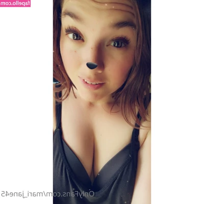 mari_jane45 [ mari-jane45 ] - some of you have been asking to see some booty pics so heres some i