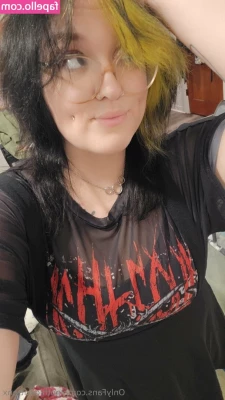 xgothicxkittenx - Add me to your "to do" list 😉
