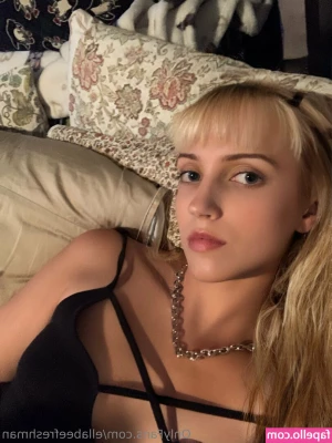 ellabeefreshman - Lounging