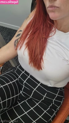 ms.lovetoes [ ms-lovetoes ] - I know you dream of your keys on my beautiful neckline hanging on my