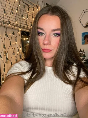 thickmouse9free - Lets get sweaty together in DMs babe 🥵💦