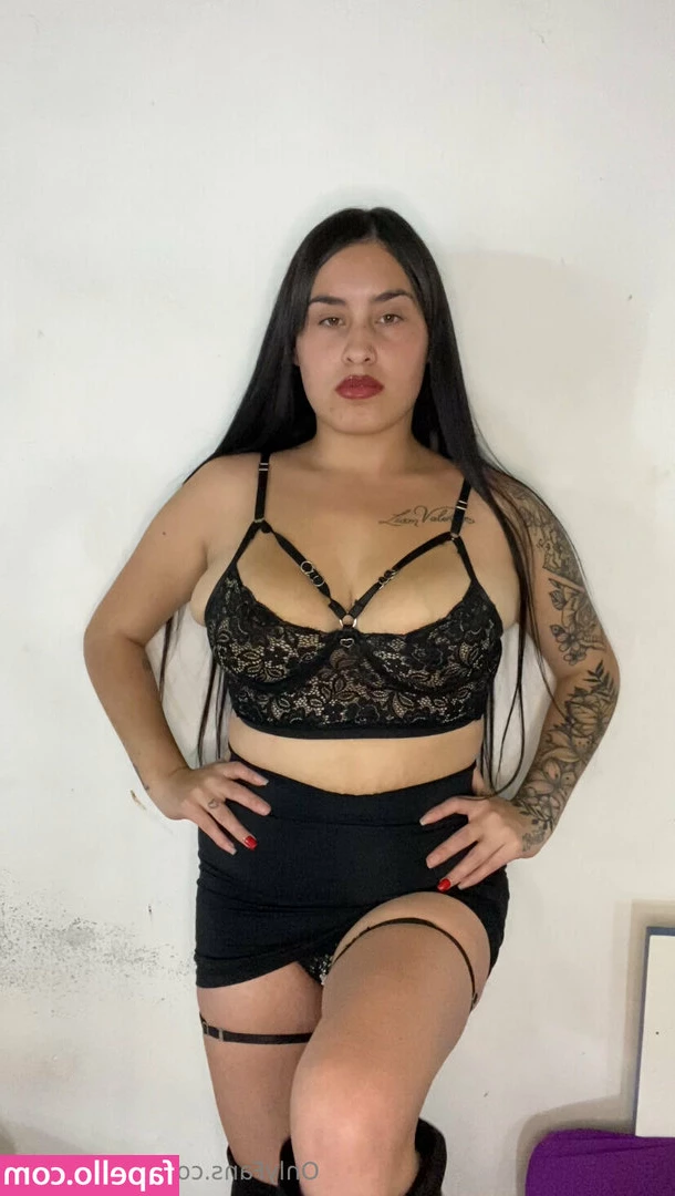 barbiexxx1 - Hoy estoy a fuego🔥 Estoy en linea solo para tii😈 Escribeme al