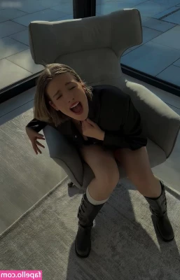 Allie Sherlock [ allie-sherlock-1 ] - Rate this ass baby
