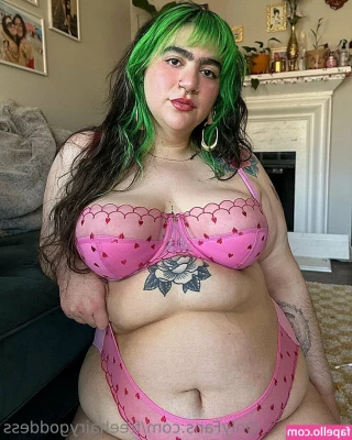 freehairygoddess - Can I make you cum    come play with me