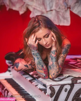 avajane8 - TIP  100 TO JOIN BELOW  VIP gets all my exclusive content   Don t