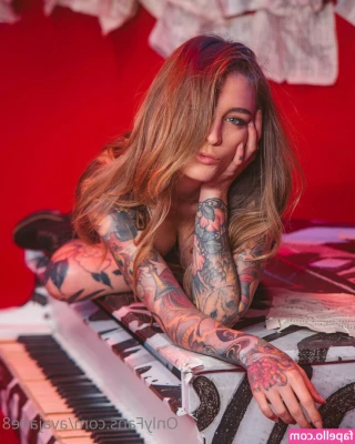 avajane8 - VIDEO-i’m home now but So horny baby