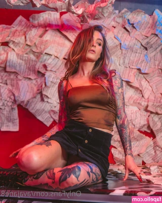 avajane8 - Feeling very naughty this morning and wishing I had a cuddle buddy so