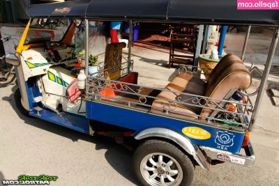 TukTuk Patrol [ tuktuk-patrol-1 ] - Are you going to make me beg for it? 🥵