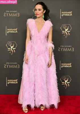 Abigail Spencer [ abigail-spencer ] - Have a good day! 💜✨