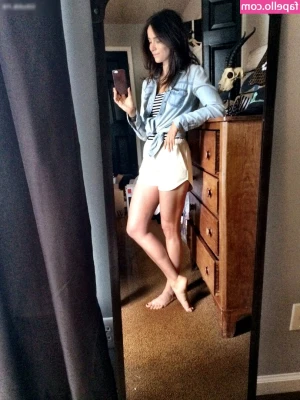 Abigail Spencer [ abigail-spencer ] - Imagine lifting these