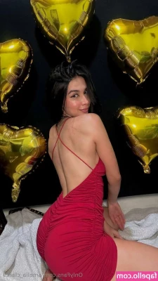 amelia_clark9 [ amelia-clark9 ] - Shower 🚿 pics!