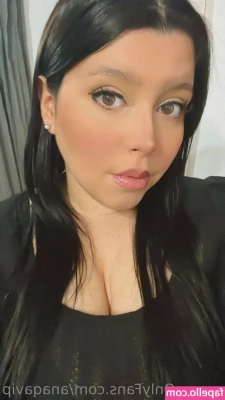 anaqavip - Mmmm boobies 😈😈🤰