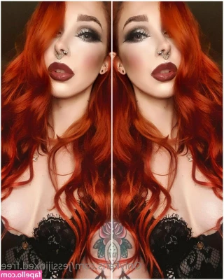 jessijinxed.free [ jessijinxed-free ] - We’re so cute 😘 We did some naughty things over on my VIP!