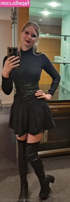 kinkykierra97 [ kinkykierra97-1 ] - Hey everyone  update   I hope you all had a happy holiday   I m so