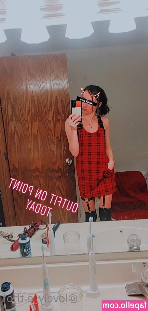 lovel-e-thot - Heute Abend wird s heiß   ich hoffe ihr seid dabei
