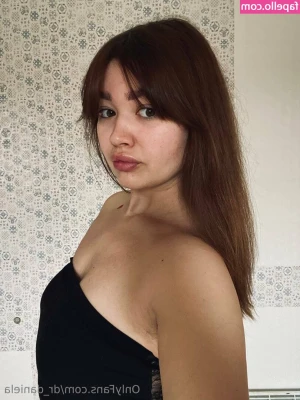dr_daniela [ dr-daniela ] - Am alive 👍🏼 wisdom teeth removal successful 🤣