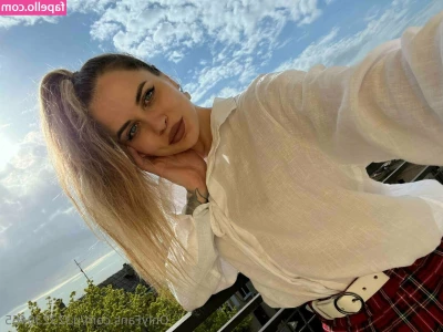 yourlustfullover - Who wants the ball?