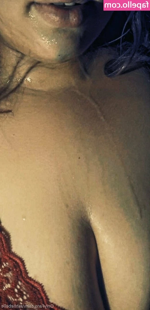 michelleebelle - The other pics I took on Halloween