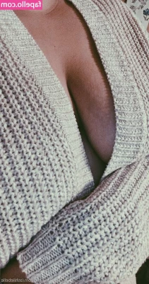 michelleebelle - Lick it all up baby, I want my legs to shake