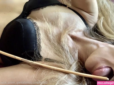 Kinky_Miss_Kiss [ kinky-miss-kiss ] - New scene in your dms ✨️ 💕