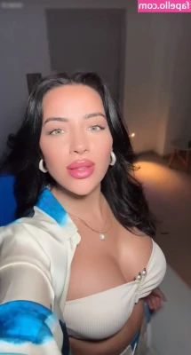 Leyla Lahouar [ leyla-lahouar ] - What’s my best Ass-et?? Send me a dm and tell me what you love