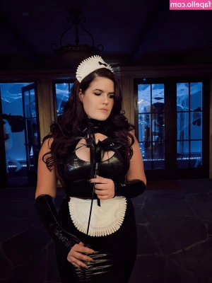 Erica Lindbeck [ erica-lindbeck ] - Panty to the side