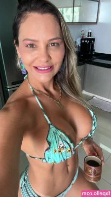 Ana Claudia Lopes [ ana-claudia-lopes ] - Cum here baby  Cover my tits