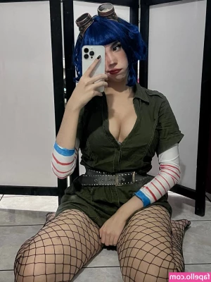 likeviolence_ [ likeviolence ] - Hi sorry I was MIA