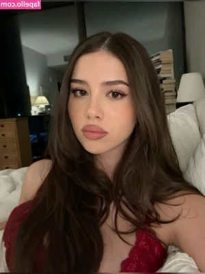 Amanda Diaz [ amanda-diaz ] - I probably should be 😴 goodnight ❤️