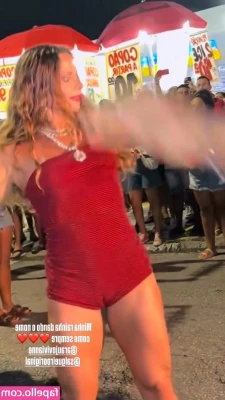 Viviane Araujo [ viviane-araujo ] - 🇺🇸Do you like twerk?🍑 🇪🇸Te gusta el twerk?🍑
