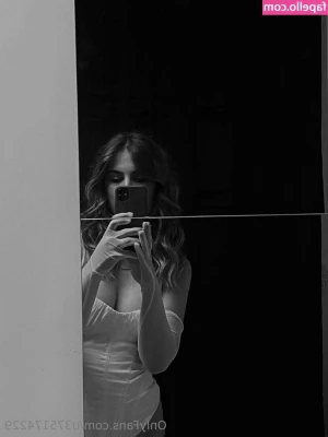 laura22777 - Hola se olvidaron de mi?