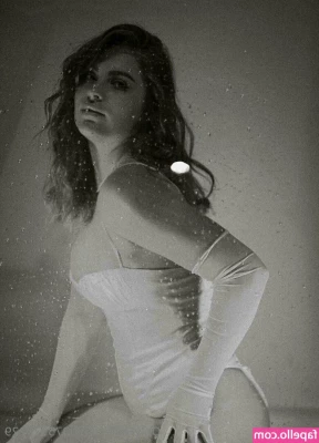 laura22777 - Angel or demon  who do you want today  in our bed  on the kitchen