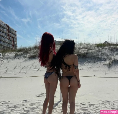 Snickerbitch [ snickerbitch-2 ] - I need some help  What should I wear