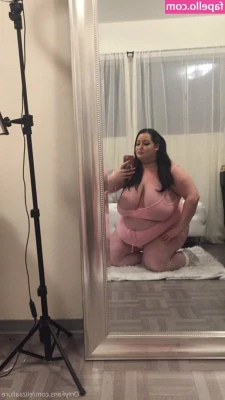 elizaallure - (Preview) 12 INCHES 🩸  One of the biggest cocks in Brazil and all