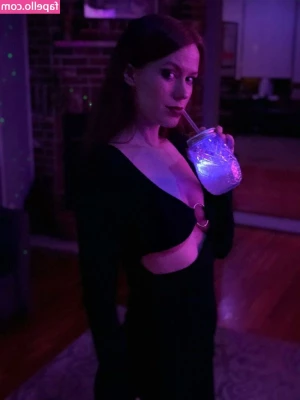 Marisha Ray [ marisha-ray ] - Do you want to see a banana between my chest