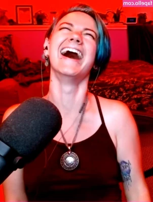 LumiRue - I wish you were here to rub oil all over my body. It feels so good to