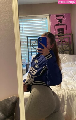 Taylor Hansen [ taylor-hansen ] - Love to see her cum, and love to see her go 🤪,,, right? 😈