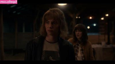 Maya Hawke [ maya-hawke ] - lets get ready for bed 😘