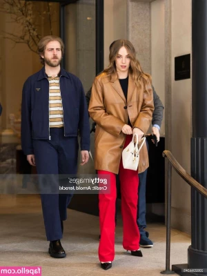 Maya Hawke [ maya-hawke ] - Just imagine  sweetie  that you re sitting across from me and we have