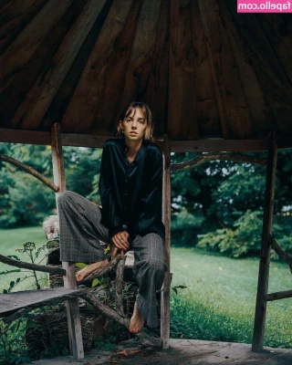 Maya Hawke [ maya-hawke ] - 𝑭𝑹𝑬𝑬  𝑭𝑹𝑬𝑬  𝑭𝑹𝑬𝑬    merbabyworld  part 1