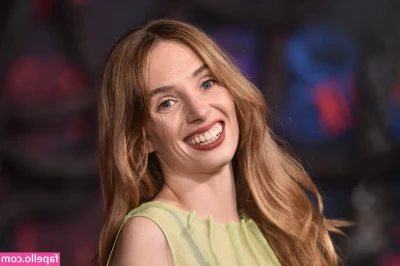 Maya Hawke [ maya-hawke ] - Bem meladinha